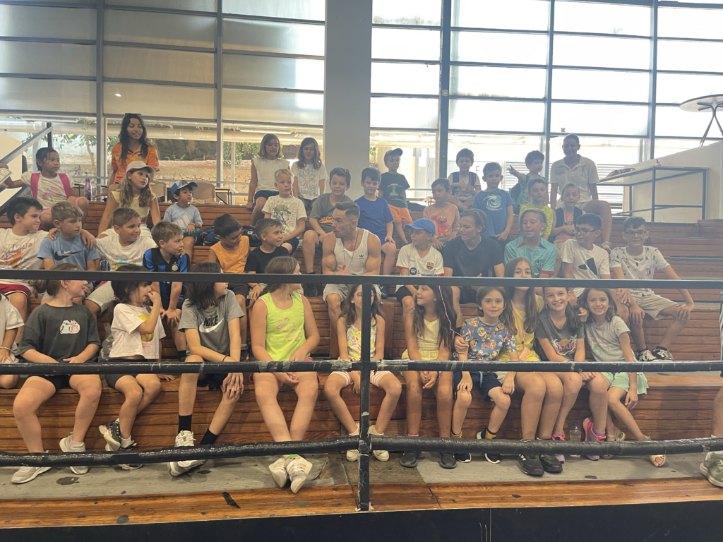 Λευτέρης Πετρούνιας επίσκεψη στο Summer Camp του Πρωταθλητή